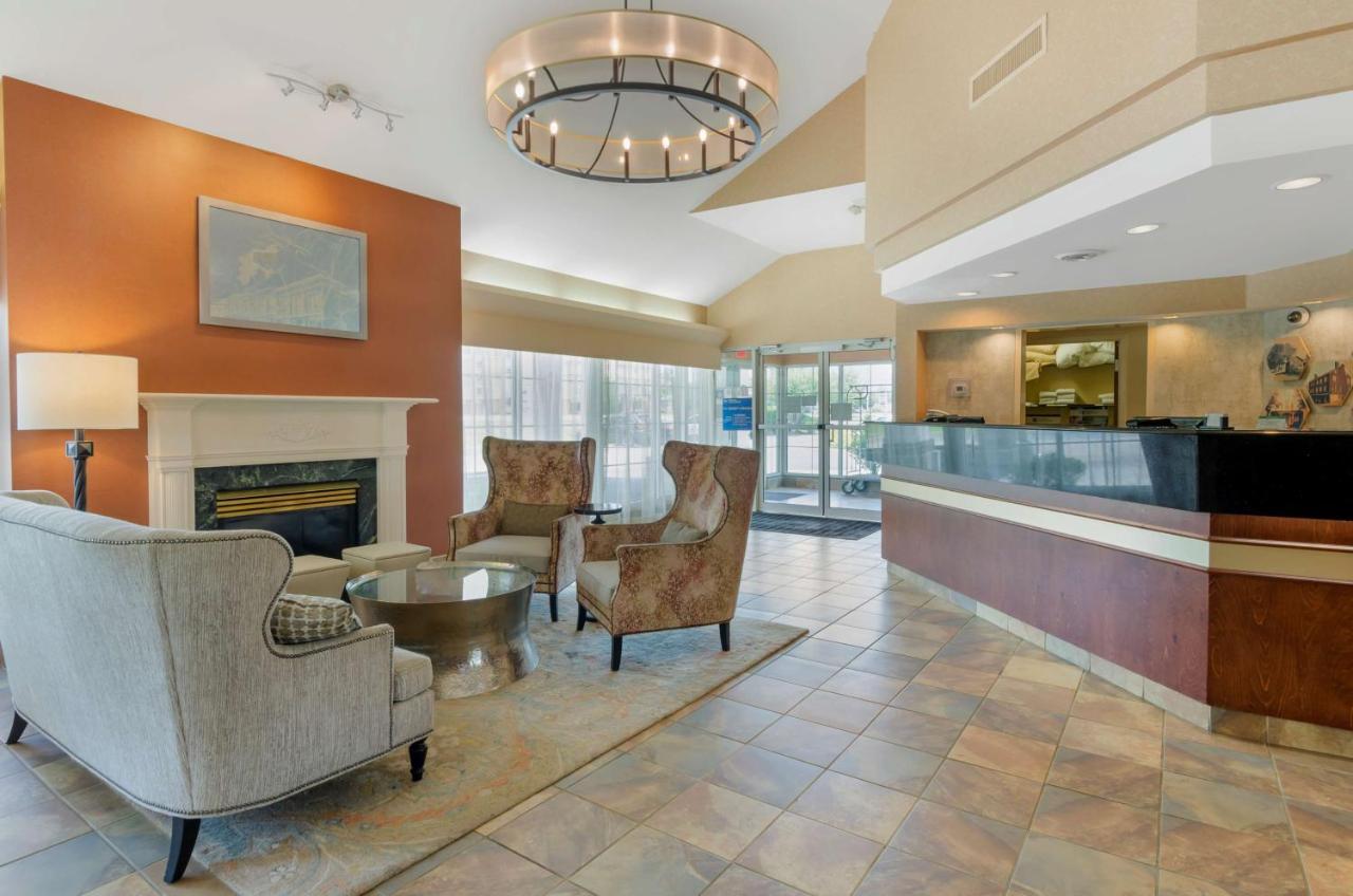 Western 3* Lexington