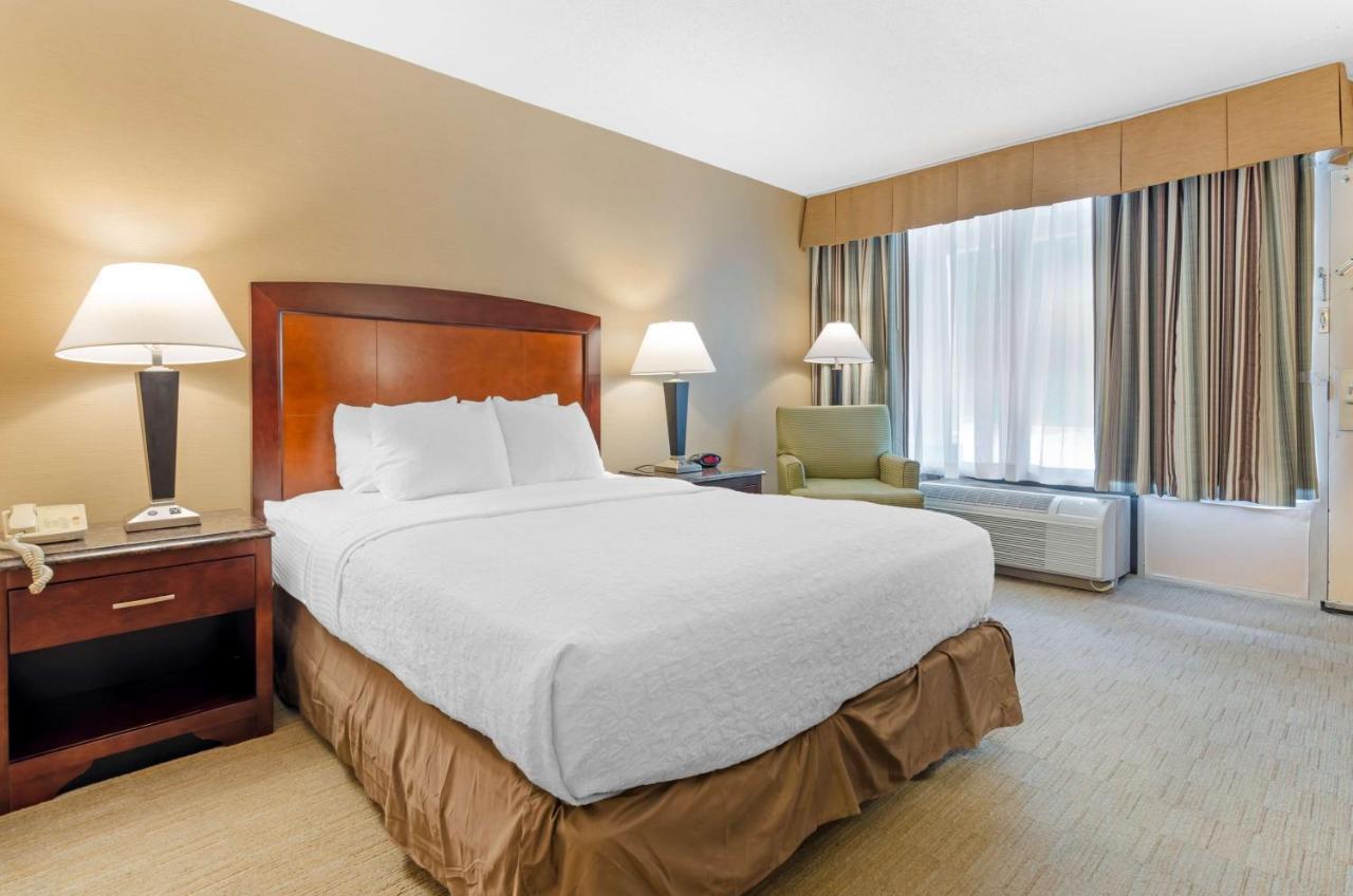 Western Mini-hôtel 3*