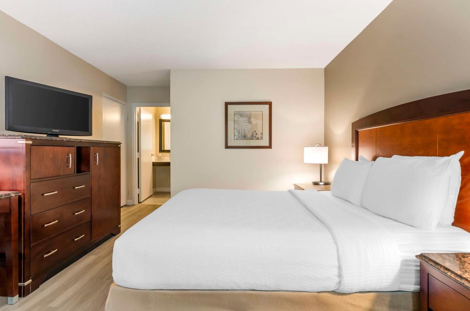 Inn Western